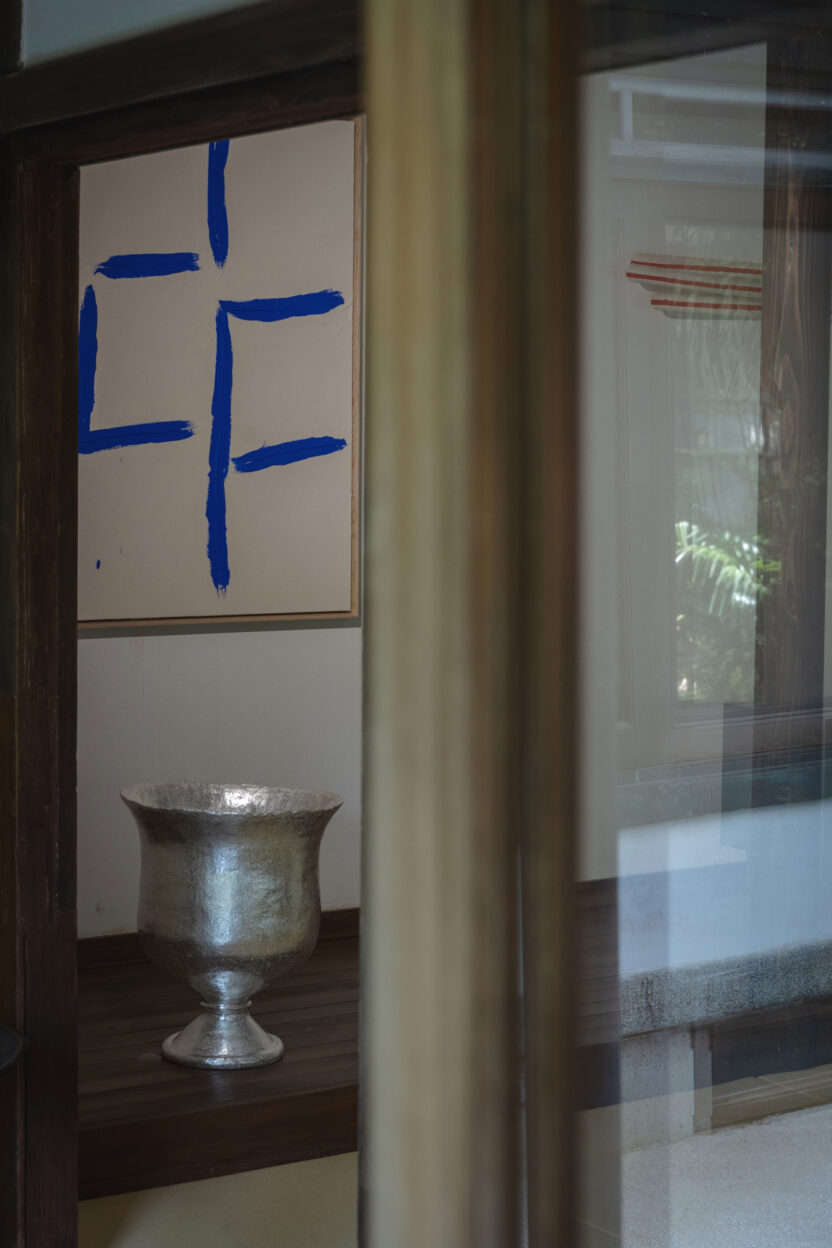 100년 가옥 오초량에서 만난 〈에디터갑의 집〉 8 4X5 8113