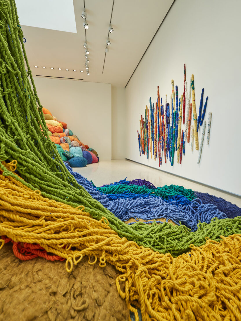 에스파스 루이 비통 서울에 ‘착륙’한 셰일라 힉스 4 ELVS SHEILA HICKS Exhibition view 4 복사
