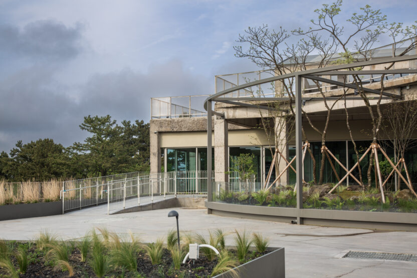 애니메이션의 재해석과 확장, 〈오: 에릭 오 레트로스펙티브〉전 1 HOR3 고화질