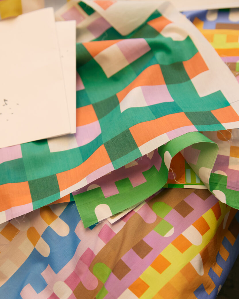 카럴 마르턴스 × 리버티 6 Karel Martens x Liberty I www.libertylondon.com 3 1