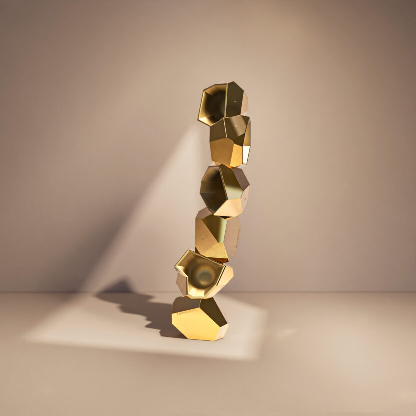 월간 〈디자인〉이 밀라노에서 주목한 전시 5 25 THIRD PRIZE EGOUNDESIGN Voronoi