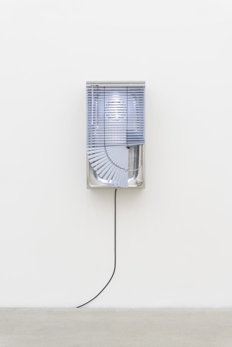 세상에서 가장 아름다운 4일장, 아트부산 2024 5 국제갤러리 양혜규 평창길 열두 물기 – 2 JS27346