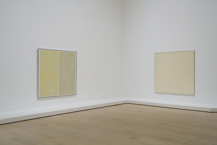 강릉 솔올미술관에서 비로소 마주한, 아그네스 마틴 1 솔올미술관 제공 아그네스마틴 완벽의순간들 전시전경 전시실 2 2