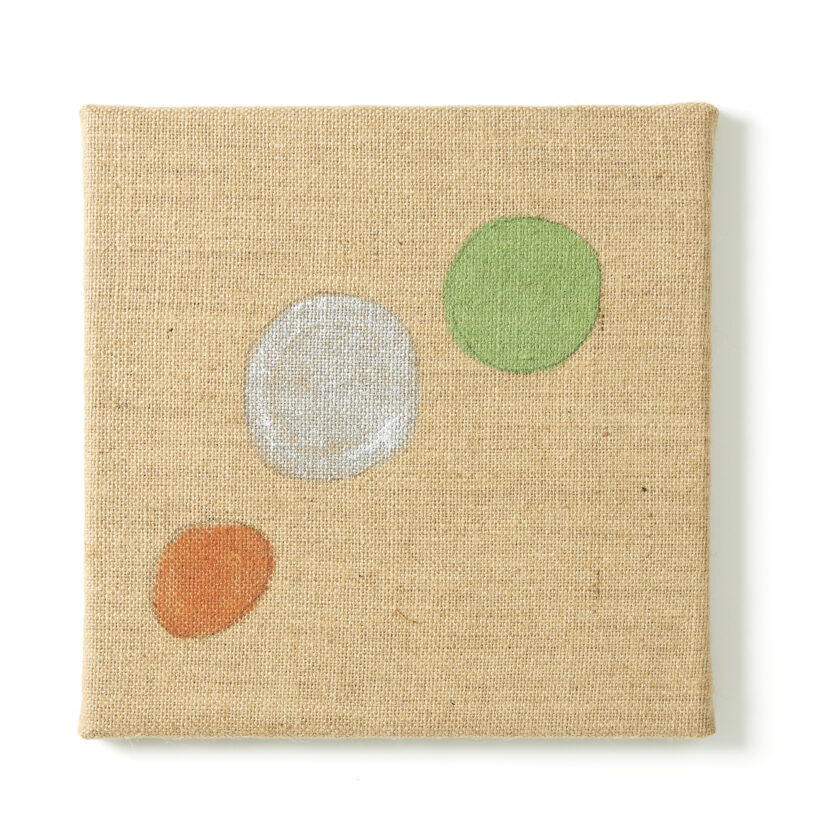 윤기와 구홍의 〈구홍과 윤기〉전 4 방울들 2024 25x25cm 캔버스에 연필 마카