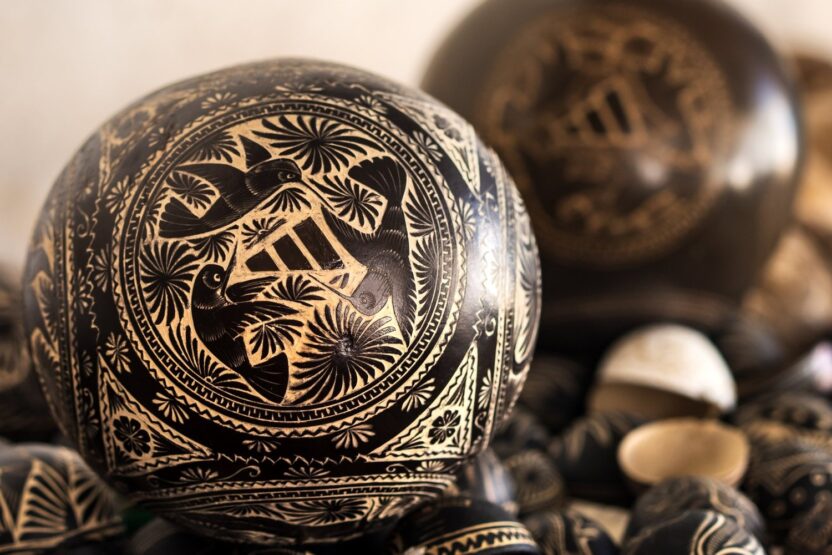 아디다스가 멕시코의 장인과 만나면? 11 11 1