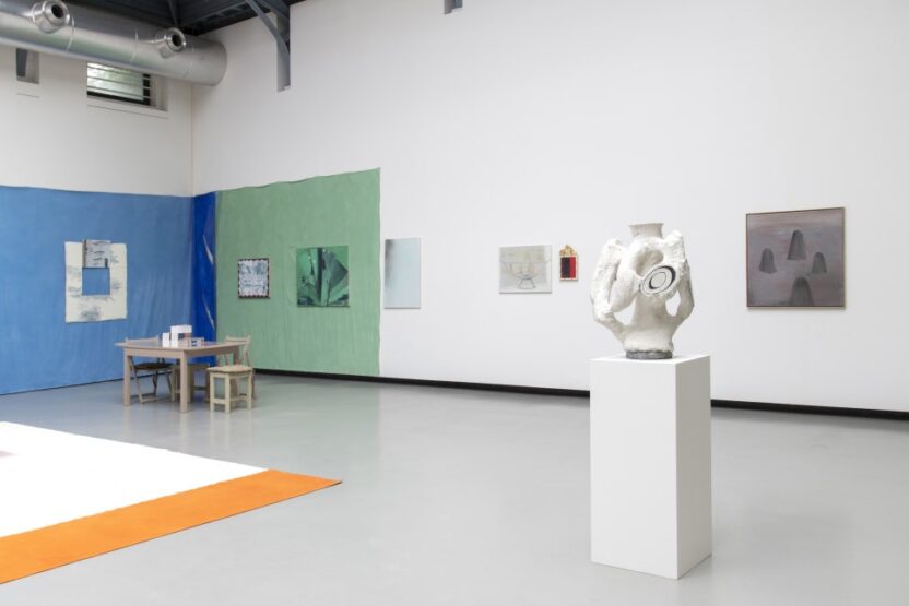 에르메스 재단의 전시 공간에서 소개한 다섯 번째 전시는? 13 14