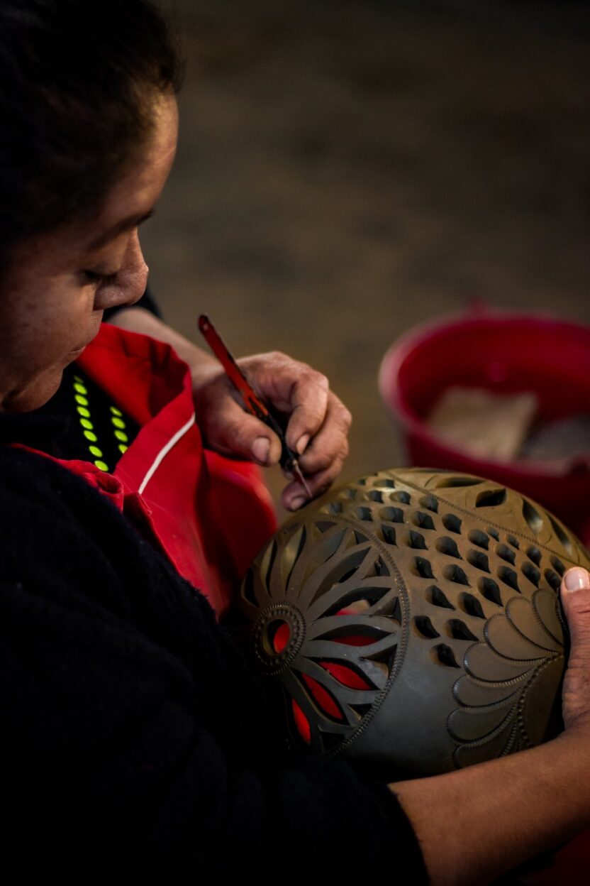 아디다스가 멕시코의 장인과 만나면? 17 17