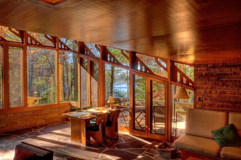 건축 거장의 건축물을 패키지로 즐기다 21 21