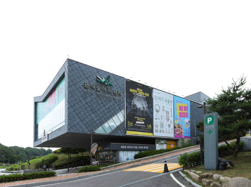 김명중 작가가 해외 셀럽이 아닌 쓰레기를 찍은 이유는? 6 6L7A9521