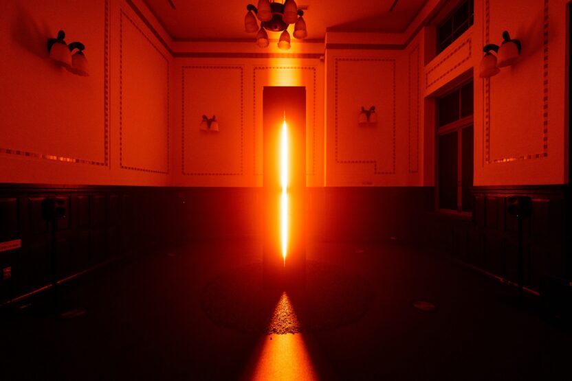 디스트릭트가 100년 넘은 옛 서울역에 펼친 다감각적 몰입의 세계 5 7R508612 4K