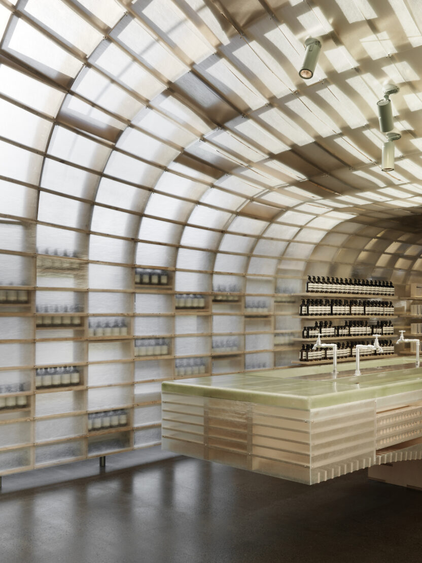 현대인의 감각을 사로잡는 이솝 공간 미학 12 AU STORE JAMES STREET 09