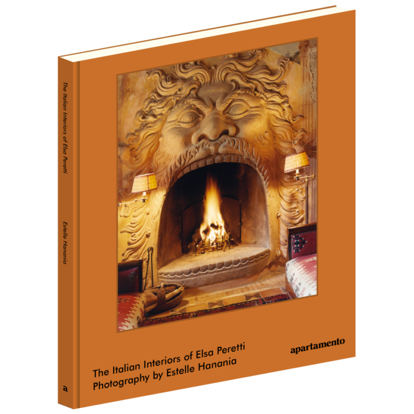 사진가의 본능을 자극한 피사체, 해외 사진집 신간 4 15 ELSA PERETTI cover 3d 1