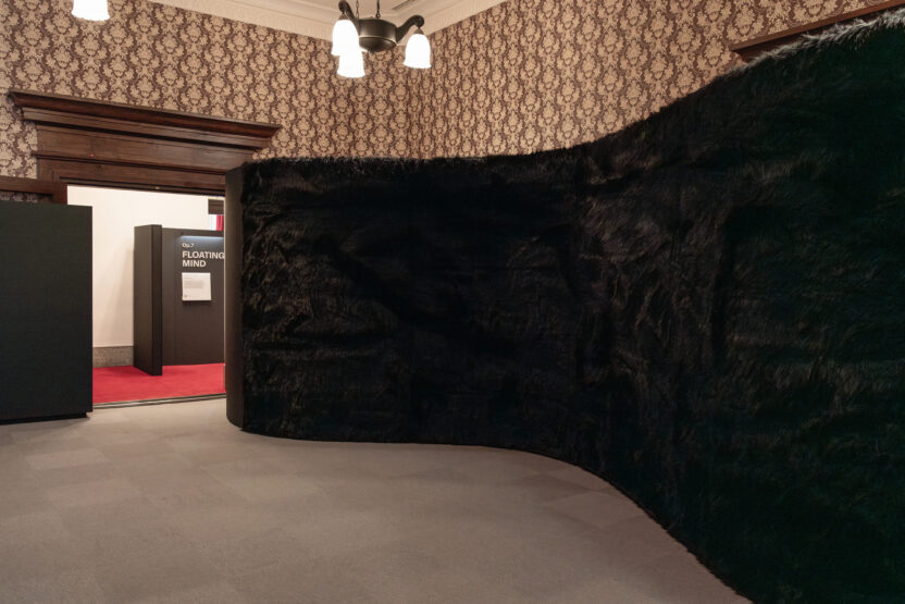 디스트릭트가 100년 넘은 옛 서울역에 펼친 다감각적 몰입의 세계 9 FILLIP STUDIOS TACTILE ORCHESTRA.jpg의 사본의 사본