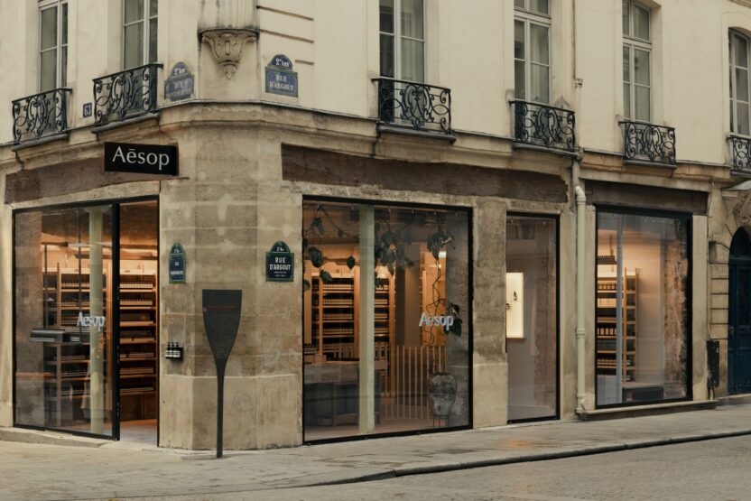 현대인의 감각을 사로잡는 이솝 공간 미학 10 Large JPEG Aesop FR Store Sentier 01