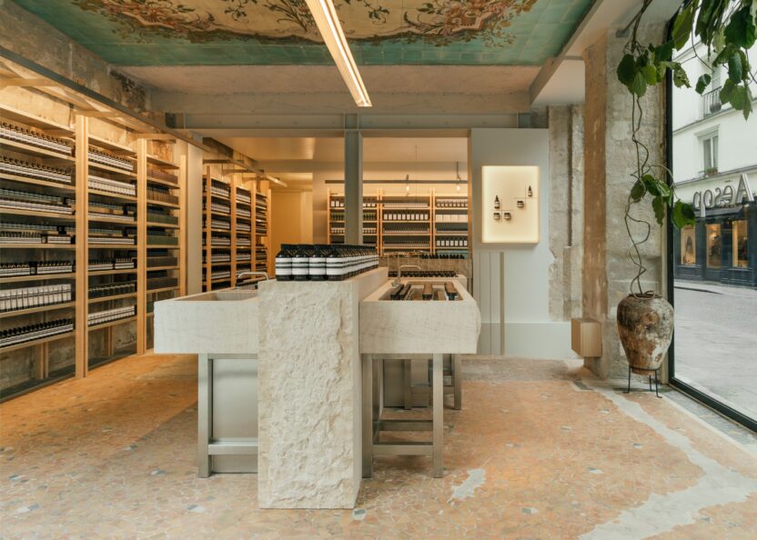 현대인의 감각을 사로잡는 이솝 공간 미학 11 Large JPEG Aesop FR Store Sentier 04