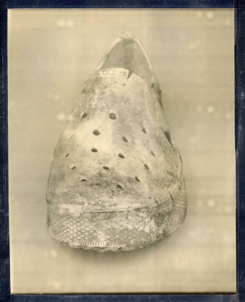 김명중 작가가 해외 셀럽이 아닌 쓰레기를 찍은 이유는? 2 실내화 최종