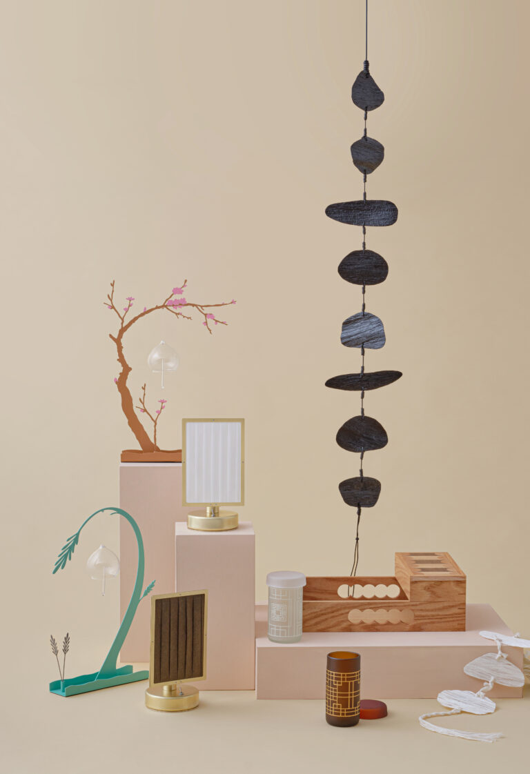 한옥의 사랑방에서 영감을 얻다, 공예 상품 시리즈 '사랑(SARANG)' 14 한옥의 사랑방에서 영감을 얻다, 공예 상품 시리즈 ‘사랑(SARANG)’