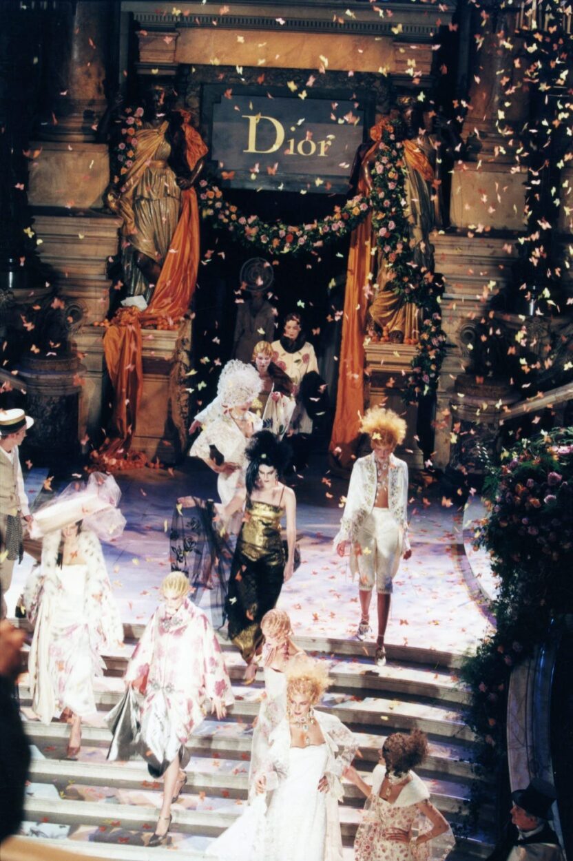 패션 하우스와 크리에이티브 디렉터, 전설의 아이코닉 컬렉션 7 13 13