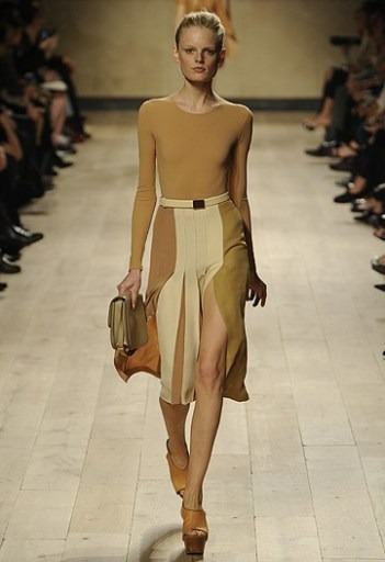 패션 하우스와 크리에이티브 디렉터, 전설의 아이코닉 컬렉션 7 18 18