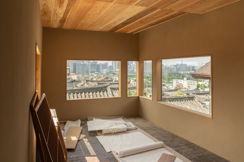 같이 서울, 스탠다드에이가 기획한 북촌 한옥마을의 선물 가게 11 2405 seogyo 09158 1