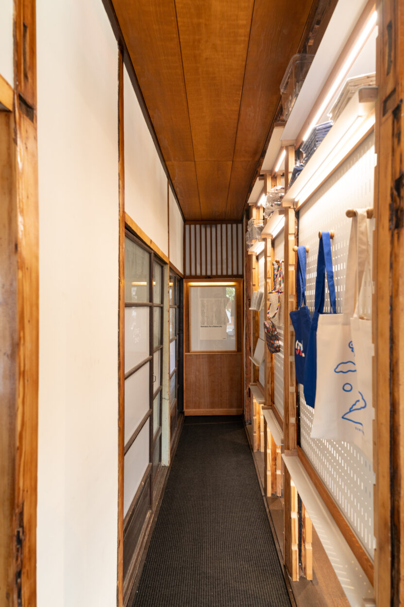 같이 서울, 스탠다드에이가 기획한 북촌 한옥마을의 선물 가게 6 2407 kkachi 09686