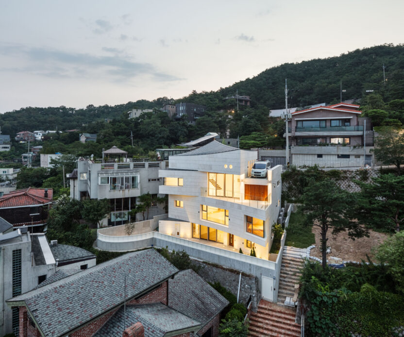 내가 꿈꾸는 삶과 집에 관한 58개의 건축 아이디어 7 9.양수인 고개집 2016 신경섭 사진 복사