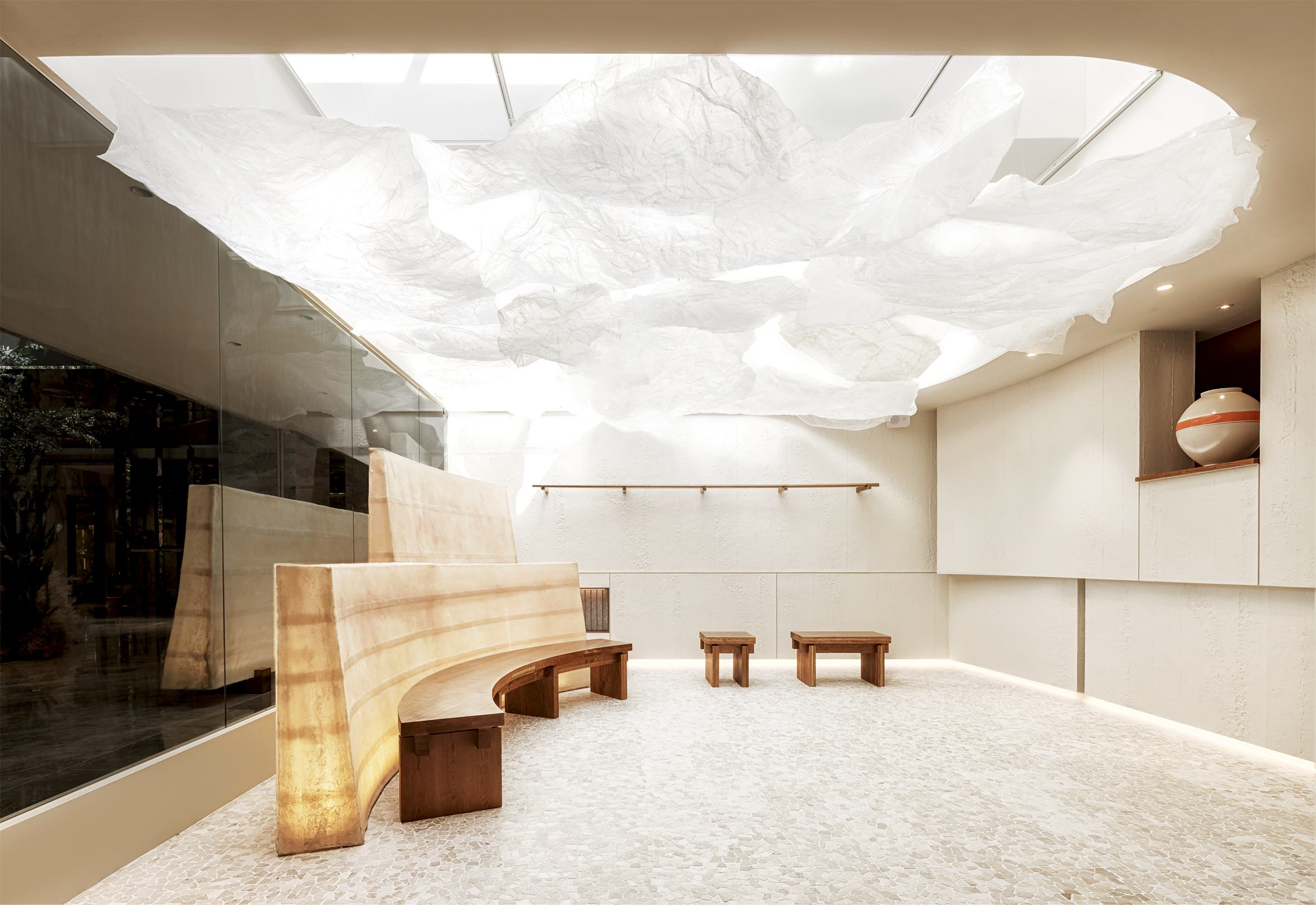 시절의 온기를 담다, 한식 다이닝 레스토랑 '덕분' 2 image01