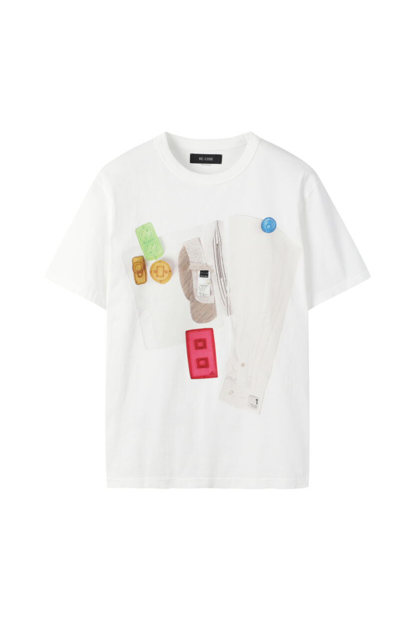 집 짓는 미술가, 서도호의 상상은 현실이 된다? 17 아트선재센터 X 서도호 X 래코드 협업 티셔츠 프린트 디자인 래코드 제공. © 2024. 서도호 래코드 3