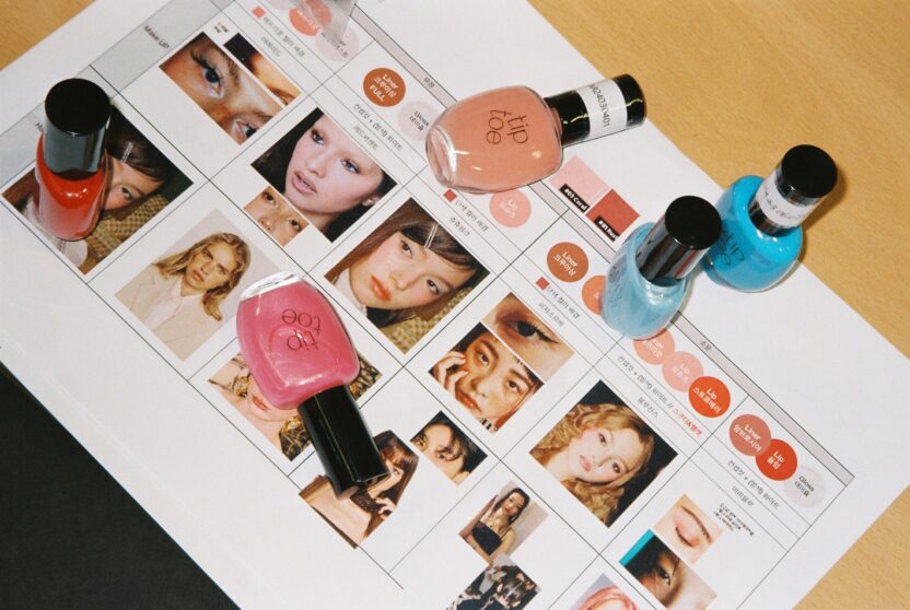 어린 날 향수를 불러일으키는 걸코어 뷰티, 팁토우 6 000012 2