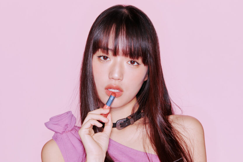 어린 날 향수를 불러일으키는 걸코어 뷰티, 팁토우 12 04 3679 1