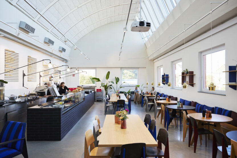 시대의 아이콘 의자를 조명하다, 매거진 ‹C› 디렉터 전은경 인터뷰 6 06 ⓒMagazineC Park Sunghoon