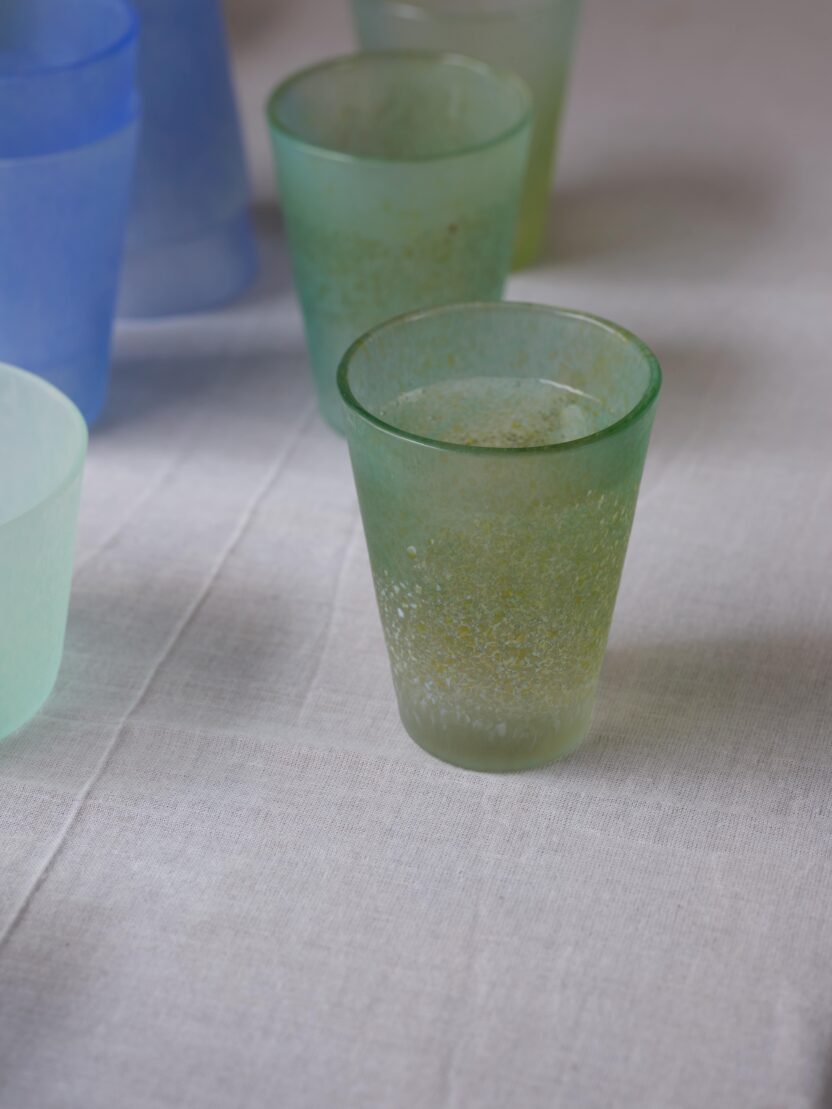 월WOL에서 마주한 유리 공예가 박선민 개인전, <시간의 연결성> 6 240908 psm 25 min