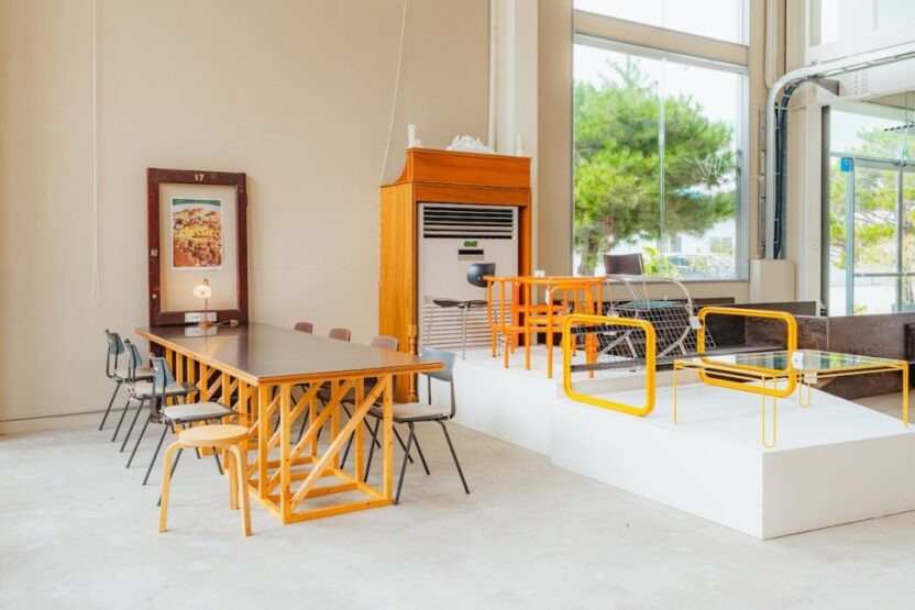 빈티지 가구를 매개로 한 디자인 플랫폼, dkff 9 9