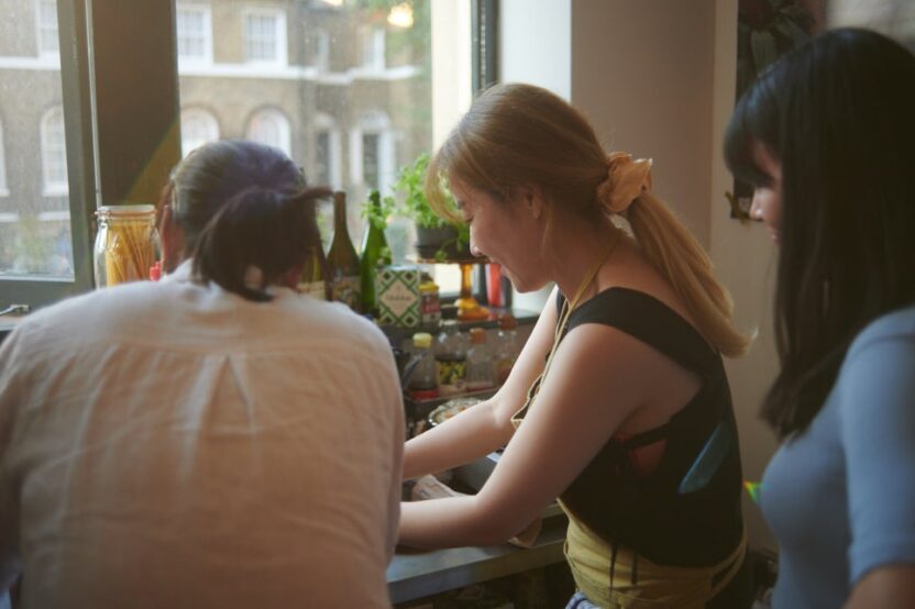 고추장으로 런던을 물들이다, 봄봄(BOMBOM) 2 DSC 4844