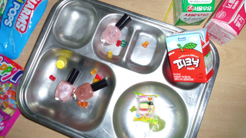 어린 날 향수를 불러일으키는 걸코어 뷰티, 팁토우 5 IMG 8104