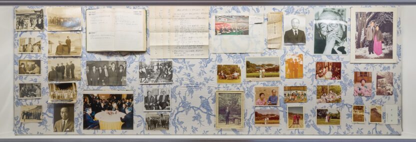 운경고택에서 만나는 현대 미술가 이완의 개인전 8 resize 랜덤 액세스 메모리 3 기록과 기억 전시 전경 2024 촬영 이종근 사진 제공 운경재단 7