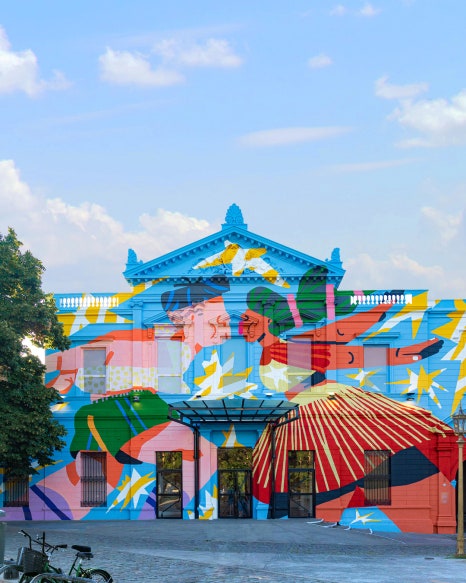 세바스티안 쿠리, 독창적인 색감과 캐릭터로 뉴욕을 매료시키다 7 05 복사