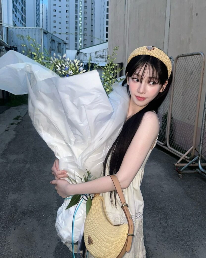 글로벌 패션 브랜드를 점령한 K 앰버서더, 최신 라인업은? 16 16