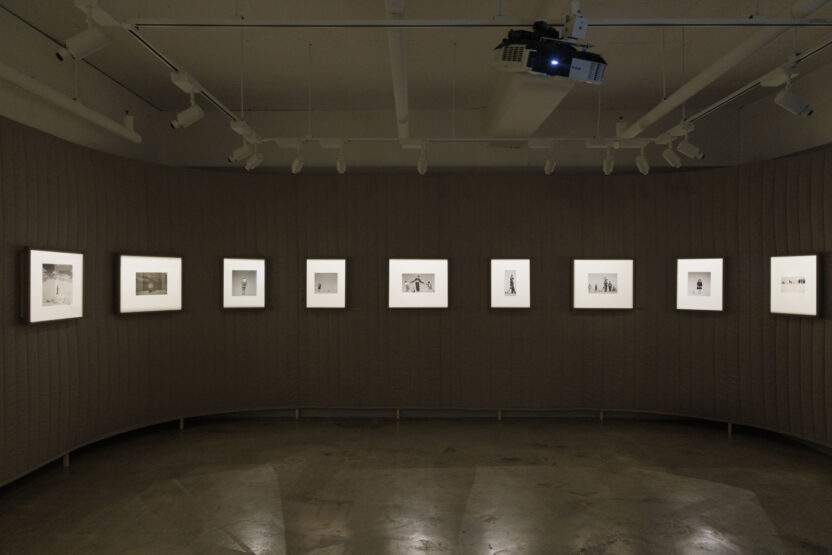 일본 사진 거장의 피크닉 사진전 〈우에다 쇼지 모래극장〉 14 2F 01 복사