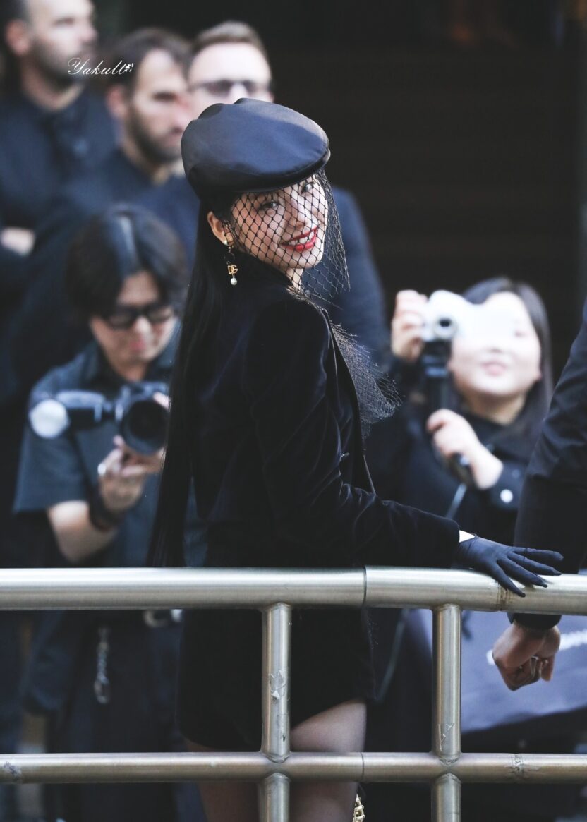 글로벌 패션 브랜드를 점령한 K 앰버서더, 최신 라인업은? 5 5