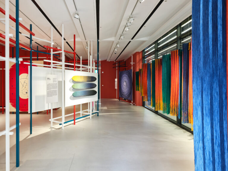 섬유예술의 어제와 오늘, 〈삶의 씨줄〉전 5 섬유예술의 어제와 오늘, 〈삶의 씨줄〉전