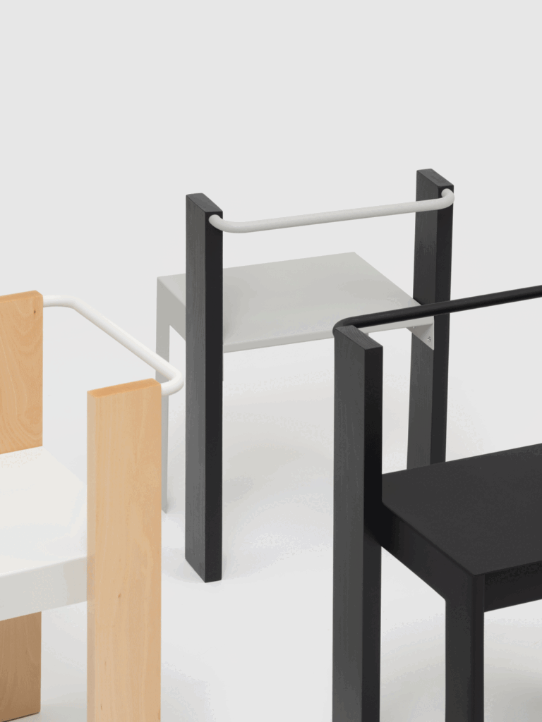 네모난의자 Nemonan Chair