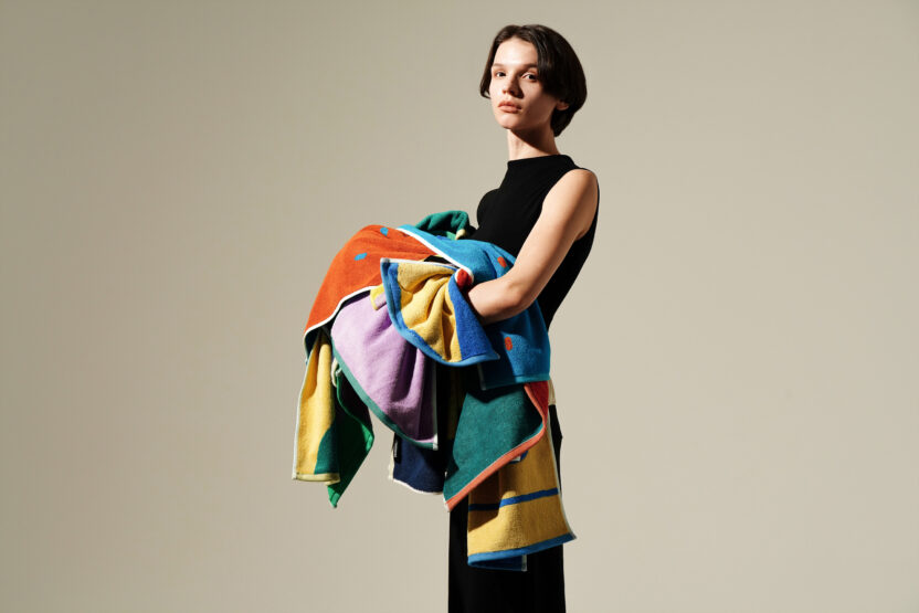 수건 속에 담은 따뜻한 응원과 위로, 킨제네라 7 8 15