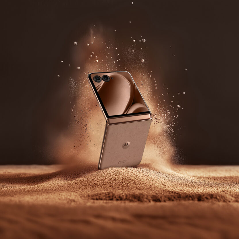 팬톤이 선정한 2025년 올해의 컬러 6 motorola razr Pantone COY 2000x2000 1