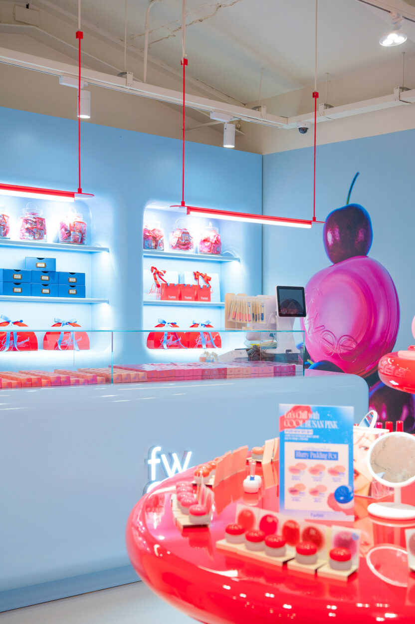 브랜드 퓌(Fwee)를 경험하는 두 번째 아지트 5 04 2F 7 2