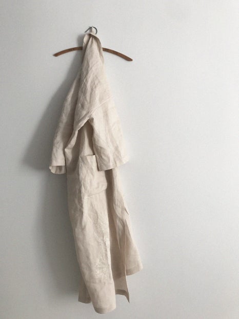 무용하고 아름다운 사물들, 편집숍 큐(Kew) 10 10