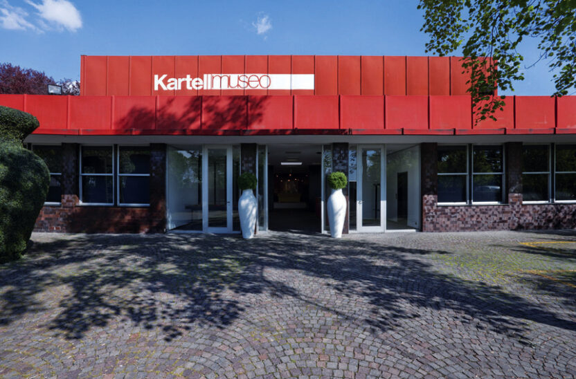 혁신을 거듭한 플라스틱 가구의 원조 카르텔 2 130113000008031 O