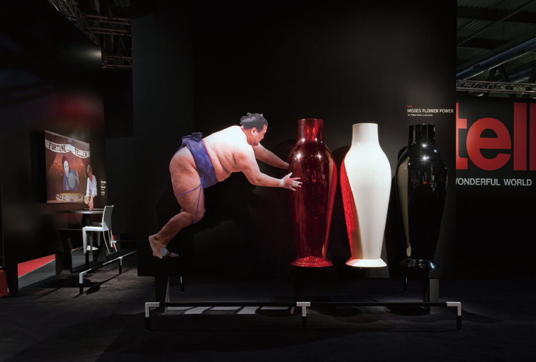 혁신을 거듭한 플라스틱 가구의 원조 카르텔 13 130113000008041 O