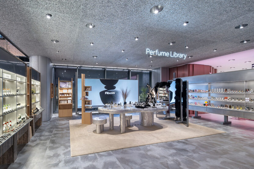 일상 속 트렌드 관측소, 올리브영N 성수 8 OY SSN 202411 016