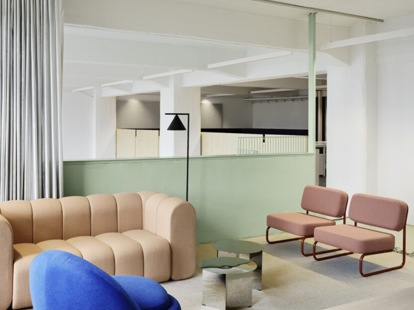 윌리웡카의 초콜릿 공장이 떠오르는 개성 있는 유럽 오피스 7 relaxound office Ester Brukus Architekten 13